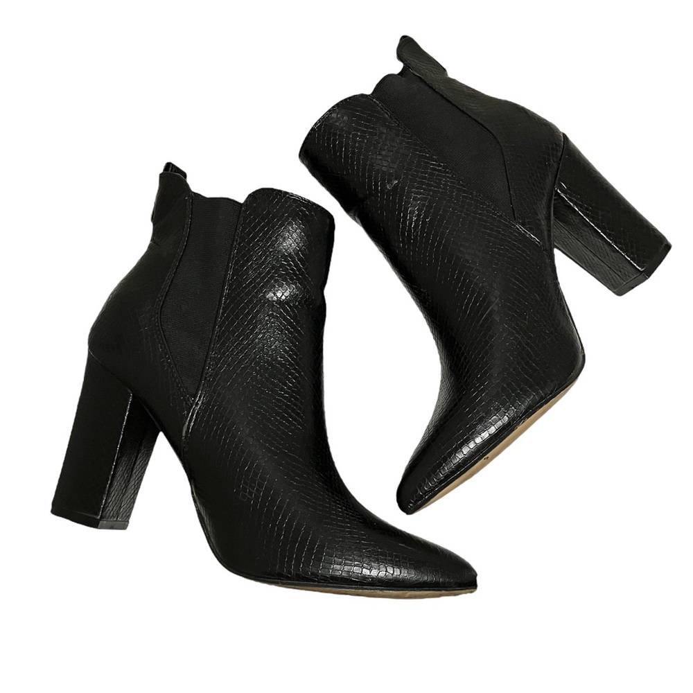 Jane And The Shoe Susan Black Booties